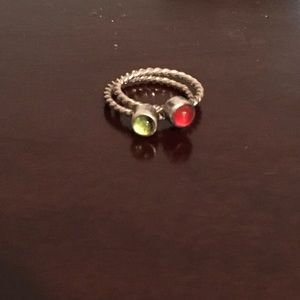 2 for 1, Handmade SS twisted wire peridot & carnelian rings